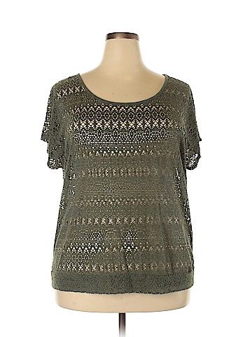 Maurices Short Sleeve Top (view 1)
