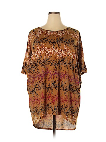 Lularoe Short Sleeve T-Shirt (view 1)