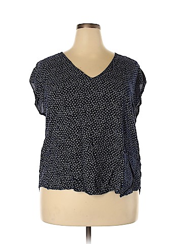 Old Navy Short Sleeve Blouse (view 1)