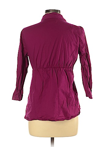 Old Navy - Maternity 3/4 Sleeve Button-Down Shirt (view 2)