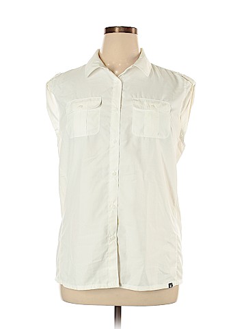 Eastern Mountain Sports Sleeveless Button-Down Shirt (view 1)