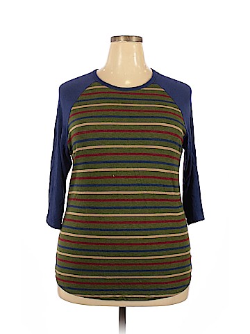 Lularoe 3/4 Sleeve T-Shirt (view 1)