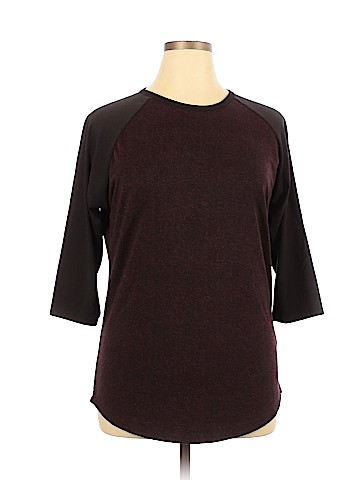 Lularoe 3/4 Sleeve T-Shirt (view 1)