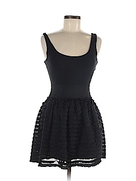 Miley Cyrus & Max Azria Size Med