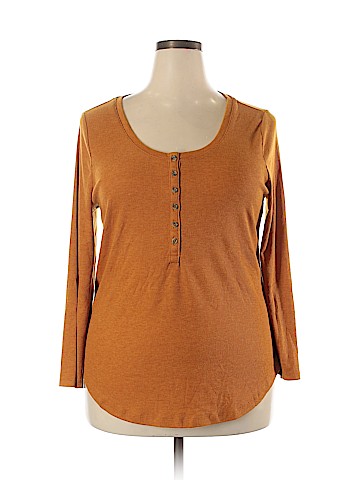 Old Navy Long Sleeve Henley (view 1)