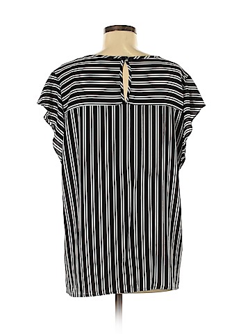 Tacera Short Sleeve Blouse (view 2)