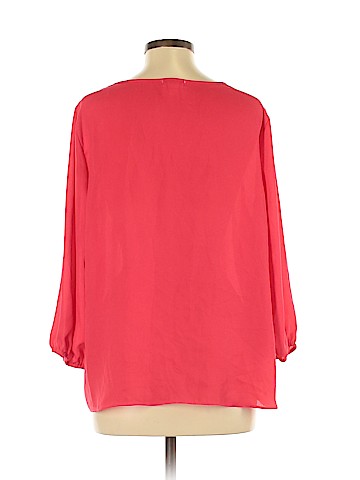 Eyeshadow 3/4 Sleeve Blouse (view 2)