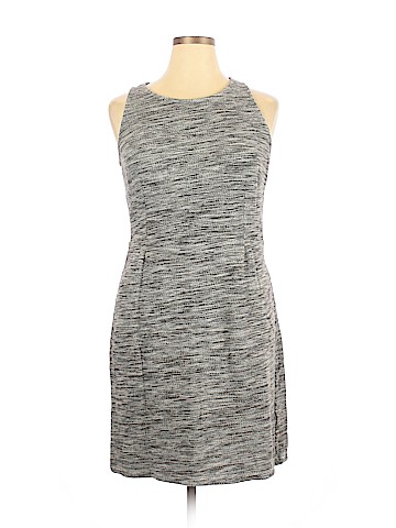 Old Navy Casual Dress (view 1)