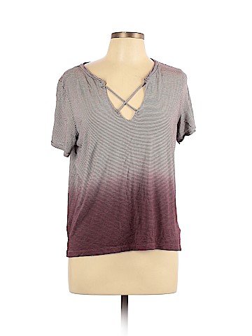 American Eagle Outfitters Short Sleeve T-Shirt (view 1)