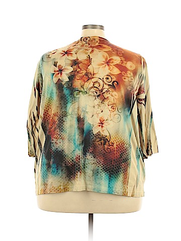 Liz & Me Short Sleeve Top (view 2)