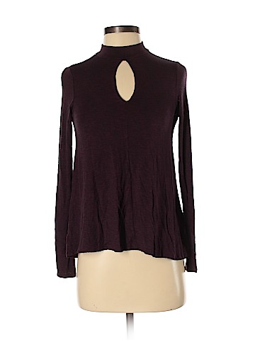 American Eagle Outfitters Long Sleeve Top (view 1)