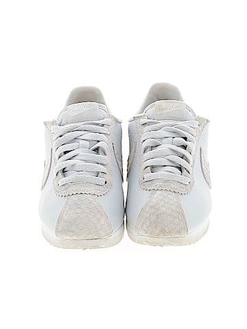 Nike Sneakers (view 2)