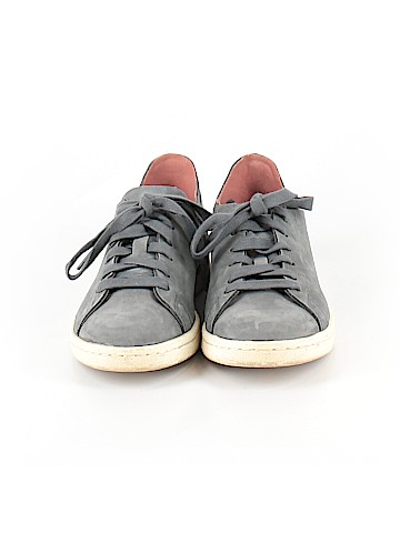 Adidas Sneakers (view 2)