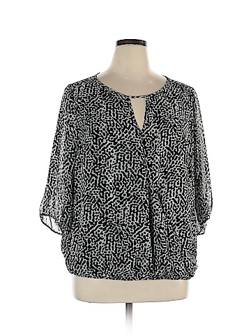 Vince Camuto Long Sleeve Blouse (view 1)