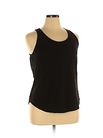 Universal Thread Tank Top (view 1)