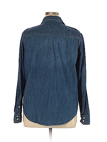 Universal Thread Long Sleeve Button-Down Shirt (view 2)