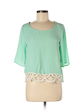 Coveted Clothing Size Med