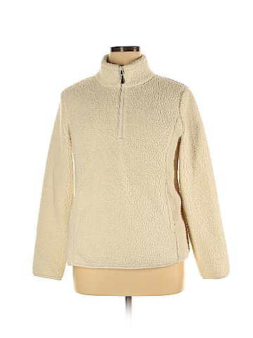 Amazon Essentials Fleece (view 1)