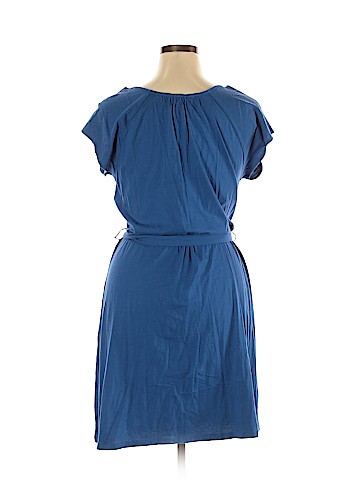 Old Navy Casual Dress (view 2)