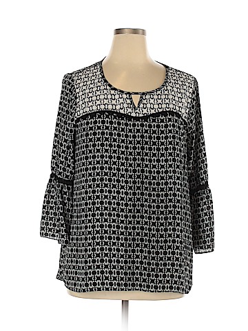 Eyeshadow 3/4 Sleeve Blouse (view 1)