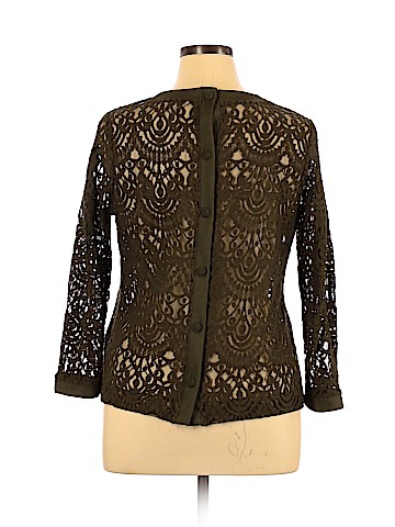 Banana Republic Long Sleeve Button-Down Shirt (view 2)