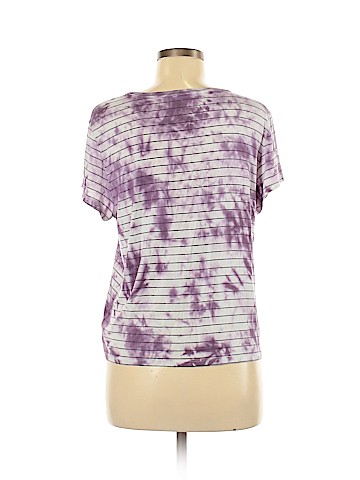 American Eagle Outfitters Short Sleeve T-Shirt (view 2)