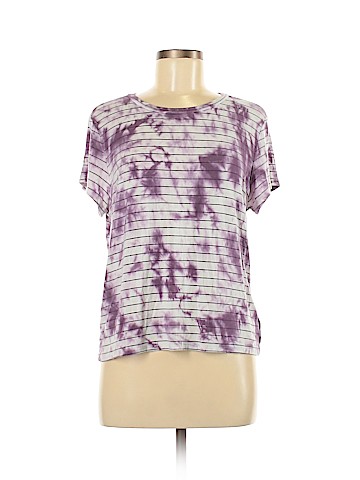 American Eagle Outfitters Short Sleeve T-Shirt (view 1)