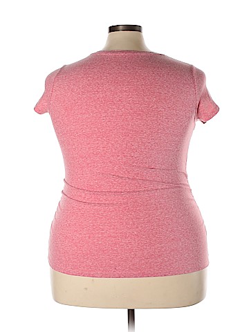 Liz Lange Maternity Short Sleeve T-Shirt (view 2)
