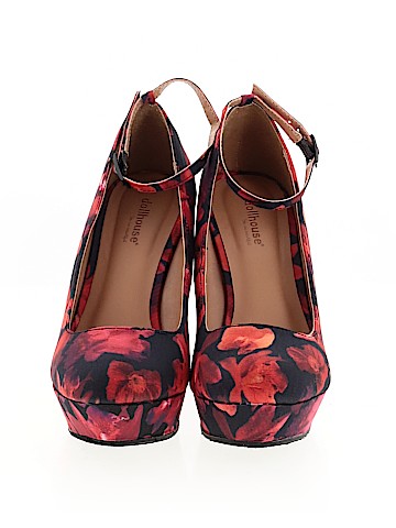 Dollhouse Wedges (view 2)