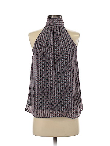 Daytrip Sleeveless Blouse (view 1)