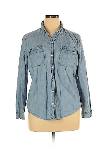 Old Navy Long Sleeve Button-Down Shirt (view 1)