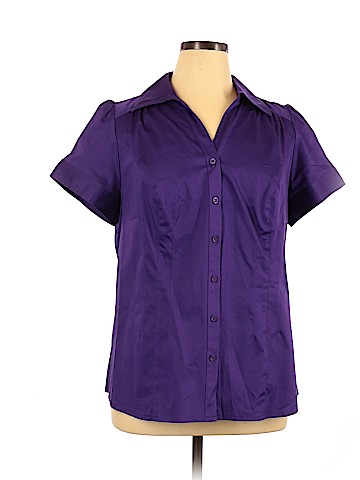 Lane Bryant Short Sleeve Button-Down Shirt (view 1)