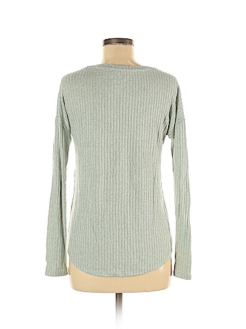 American Eagle Outfitters Long Sleeve T-Shirt (view 2)