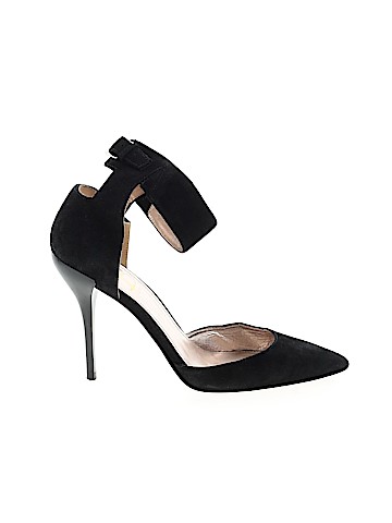 Joan & David Heels (view 1)