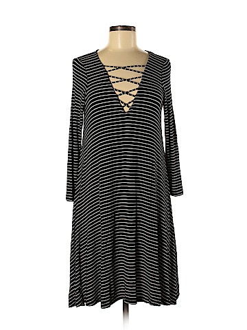 American Eagle Outfitters Casual Dress (view 1)