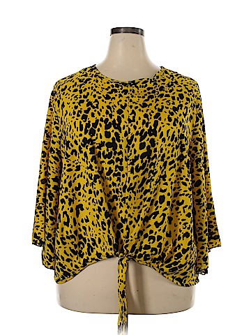 Truth NYC 3/4 Sleeve Blouse (view 1)