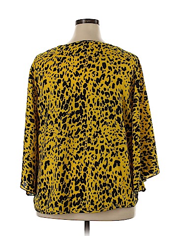 Truth NYC 3/4 Sleeve Blouse (view 2)