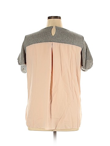 American Eagle Outfitters Short Sleeve Blouse (view 2)