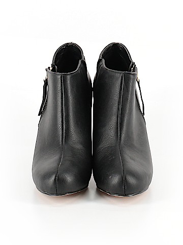 Madden Girl Ankle Boots (view 2)