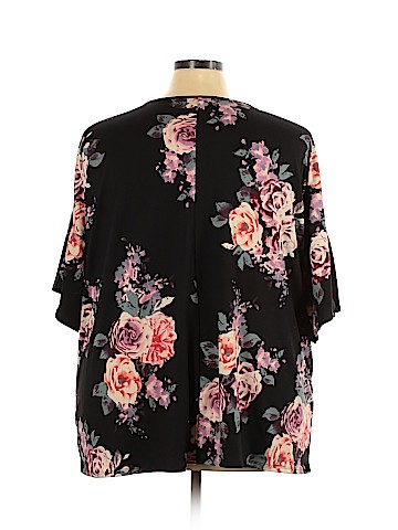 PIPHANY Short Sleeve Top (view 2)