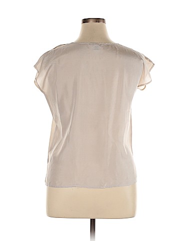 Unbranded Sleeveless Blouse (view 2)