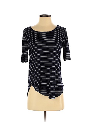 H&M Short Sleeve T-Shirt (view 1)