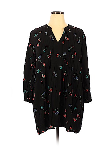 Old Navy Long Sleeve Top (view 1)