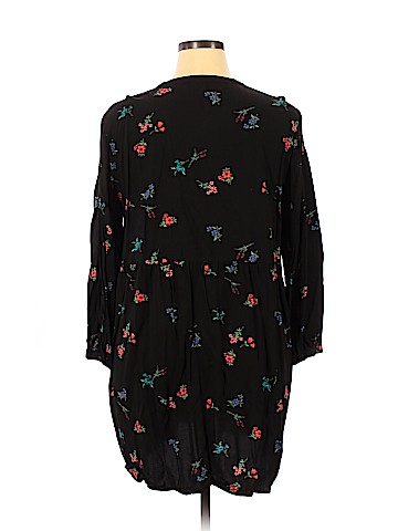 Old Navy Long Sleeve Top (view 2)