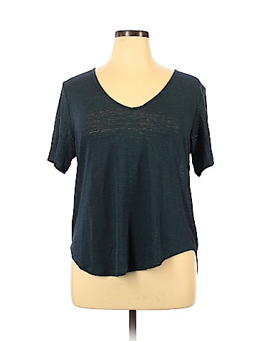 Old Navy Short Sleeve T-Shirt (view 1)