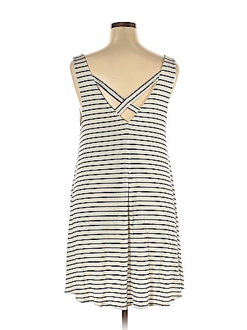 American Eagle Outfitters Casual Dress (view 2)