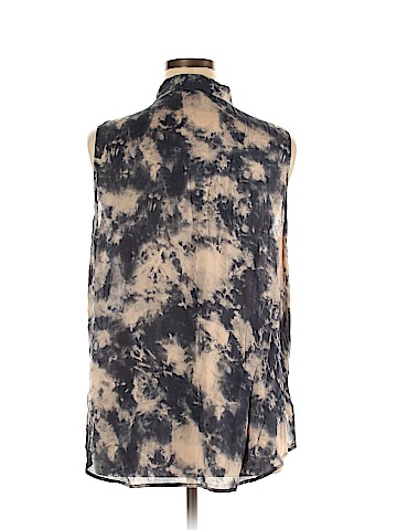 Rock & Republic Sleeveless Blouse (view 2)