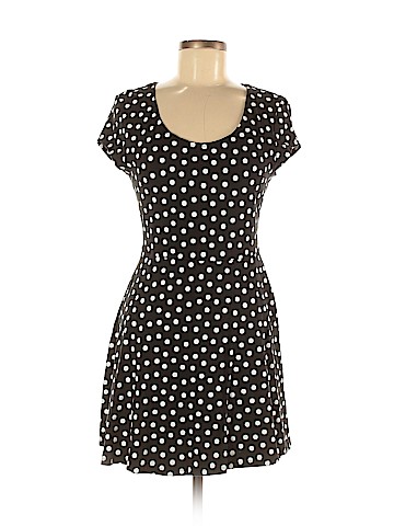 No Boundaries Casual Dress (view 1)