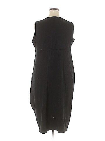 Old Navy Casual Dress (view 2)