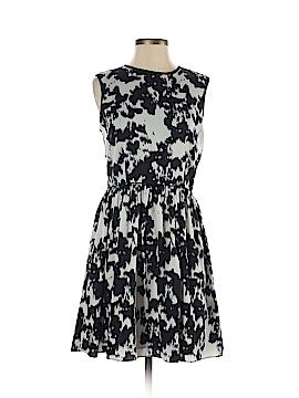 Red Saks Fifth Avenue Size Sm